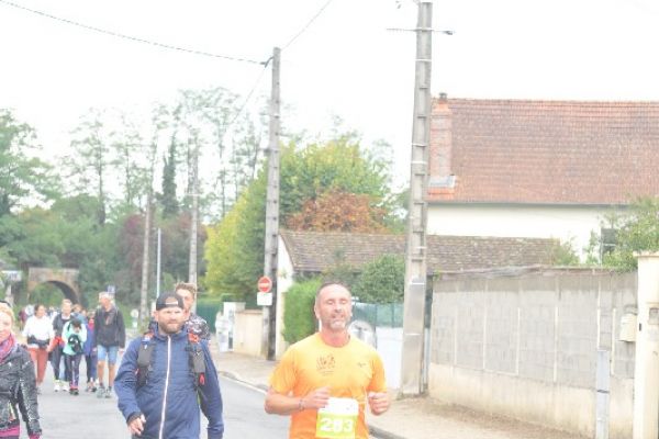 coureurs-moulins-3144AA0DC7-D329-A78F-584E-1B1D0846AFB6.jpg