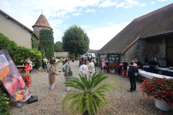 marche-courtinat-9C3AEE0D6-B8A7-7531-603D-BD3EC1F32D69.jpg